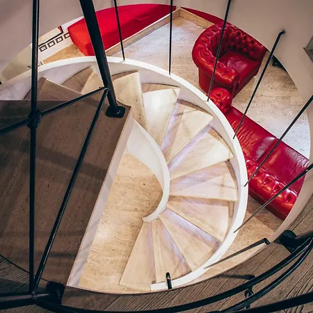 Restart Borghese Roma