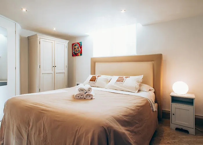 Restart Borghese Apartman *